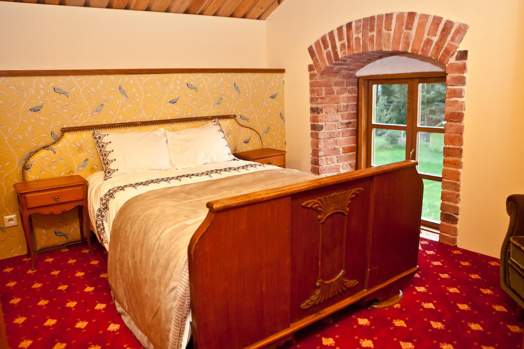 Linnumaja Guesthouse Uulu Chambre photo