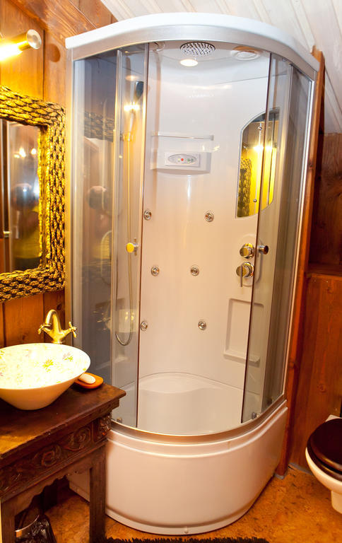 Linnumaja Guesthouse Uulu Chambre photo