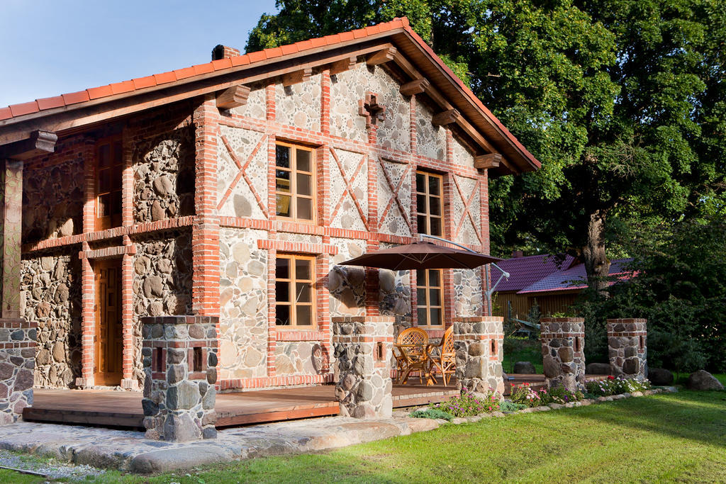 Linnumaja Guesthouse Uulu Extérieur photo